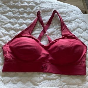Under Amour Criss Cross Sports Bra. New WOT